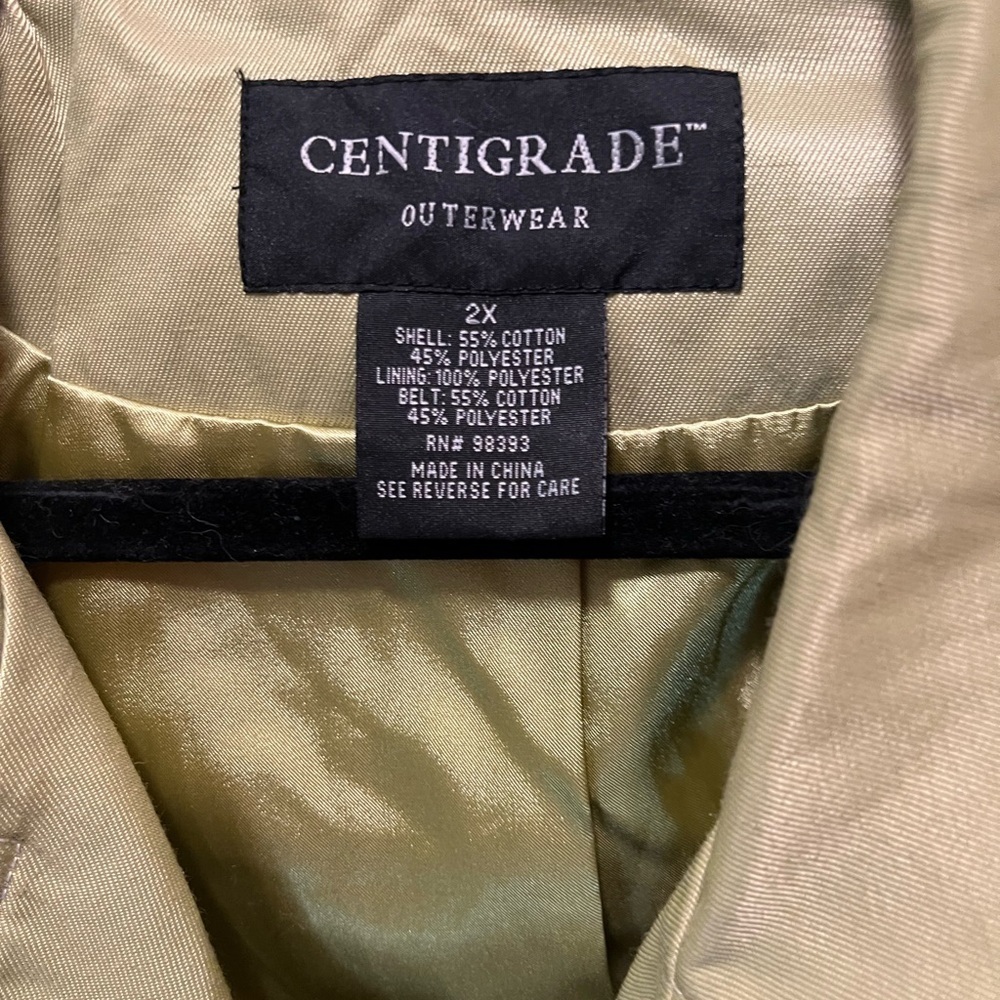 Centigrade Women's Lightweight Trench Style Coat. Size 2x - Picture 6 of 7